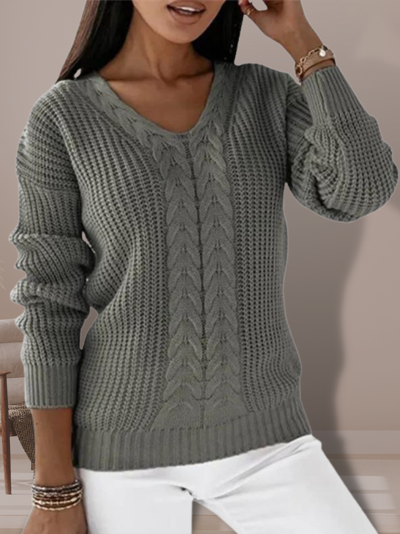 Della I Knitted V-Neck Sweater