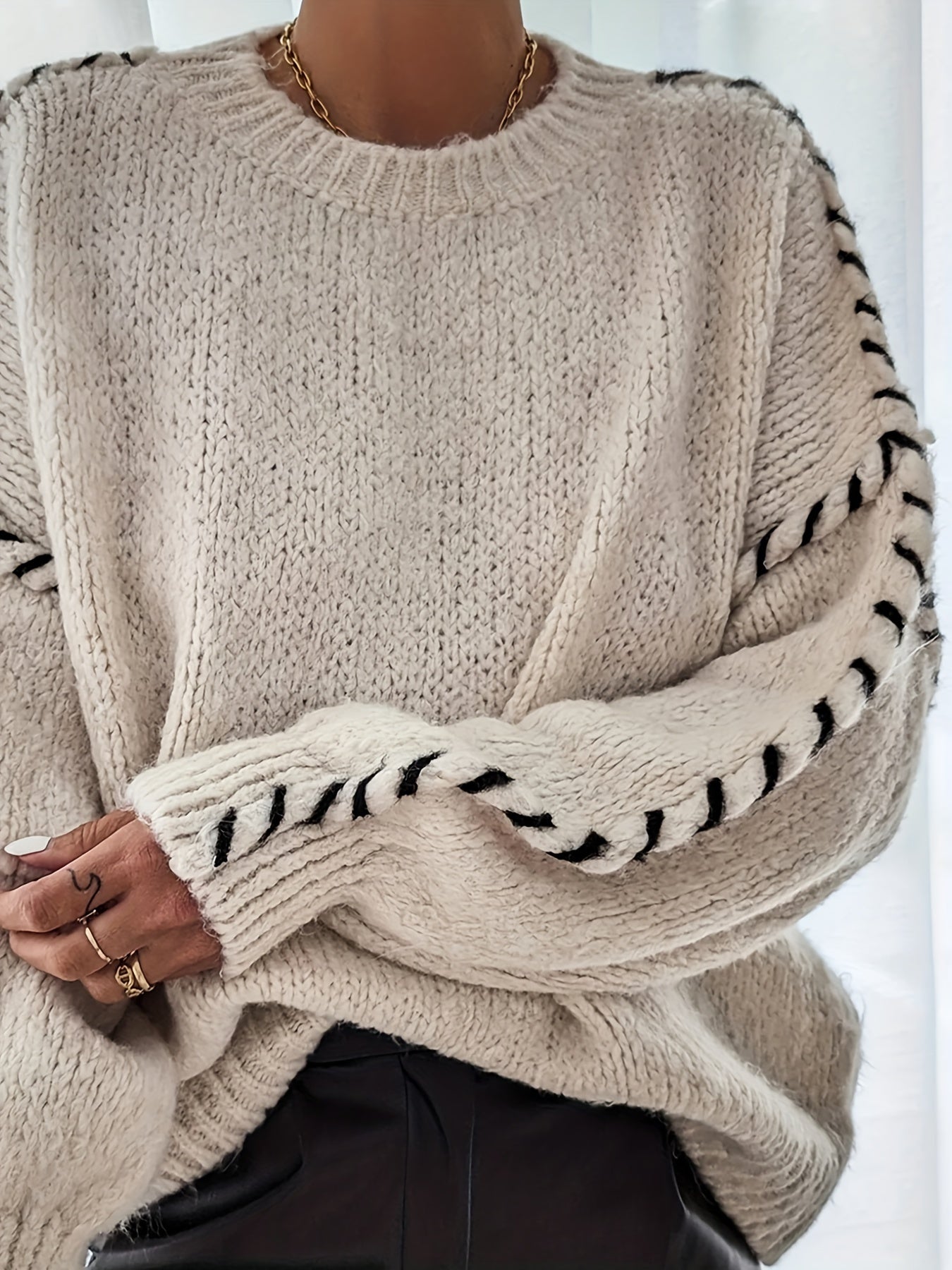 Della I Elegant Knitted Sweater