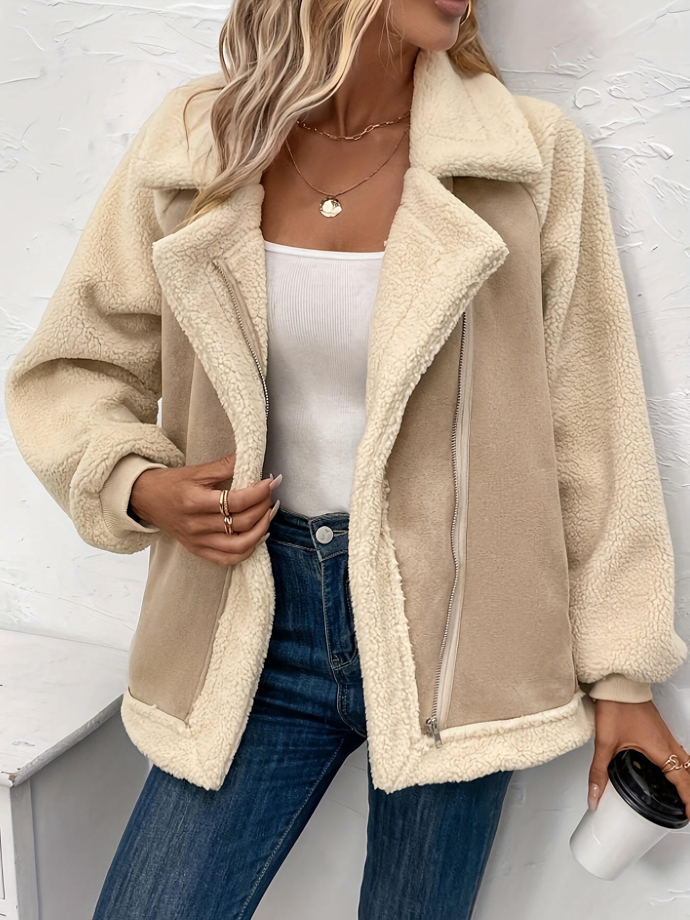 Della I Chic Fleece Jacket