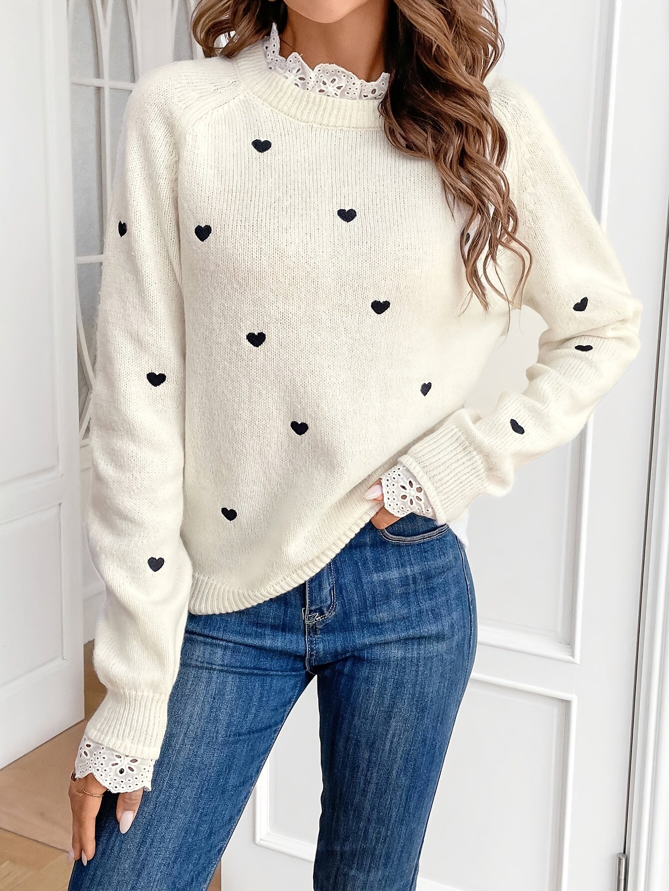 Della I Elegant Heart Sweater