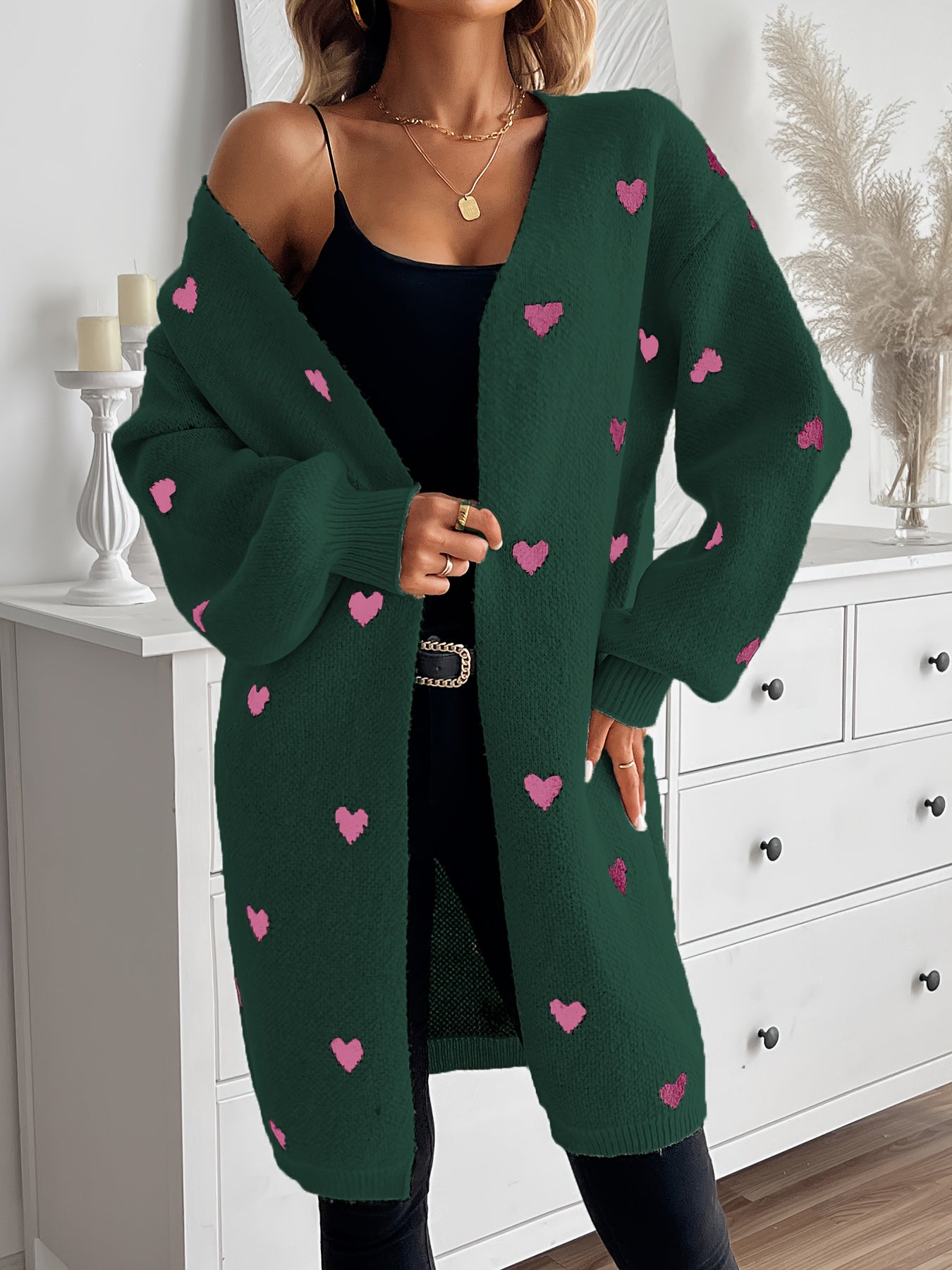 Della I Elegant Heart Pattern Cardigan