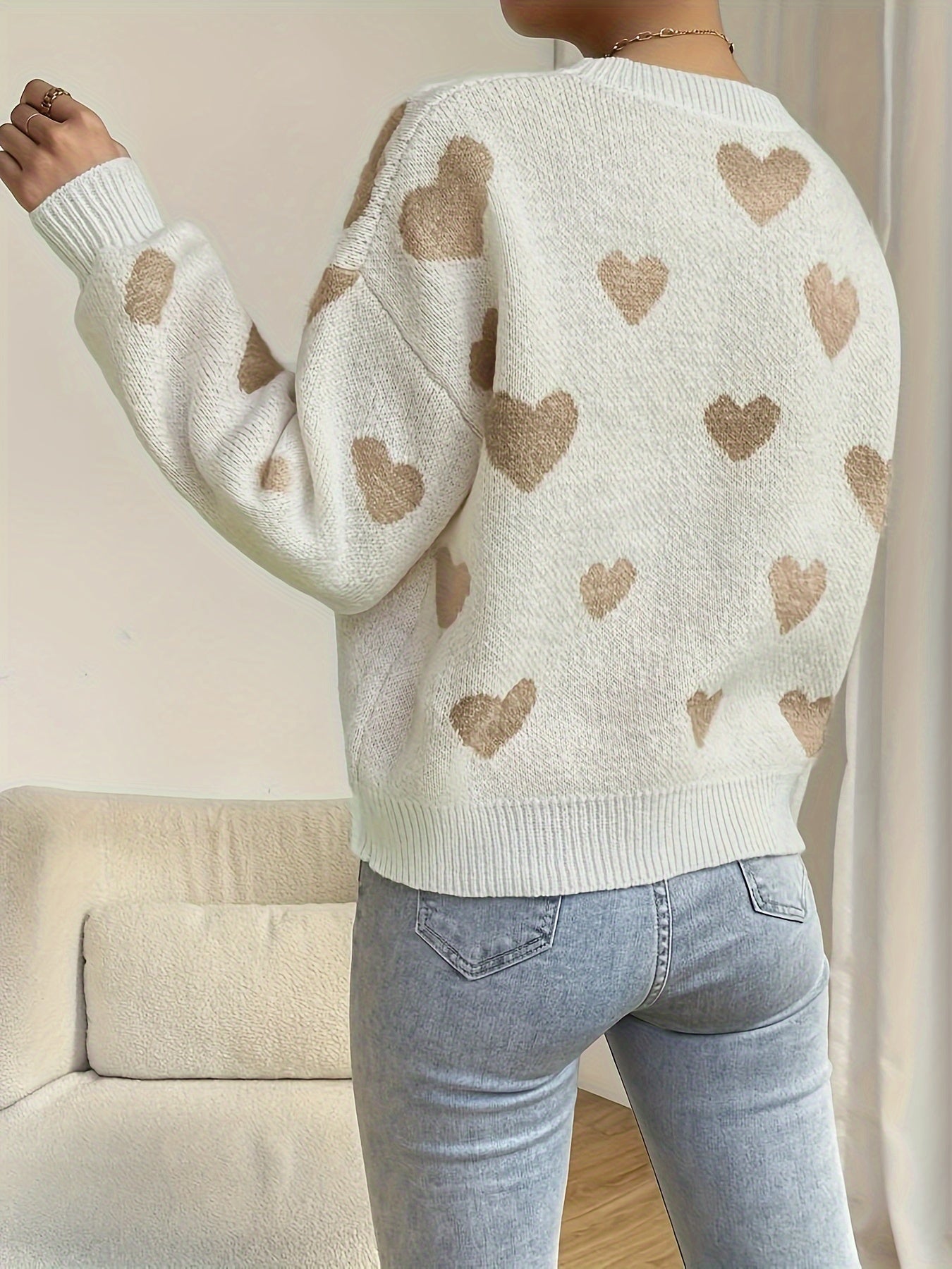 Della I Casual Heart Sweater