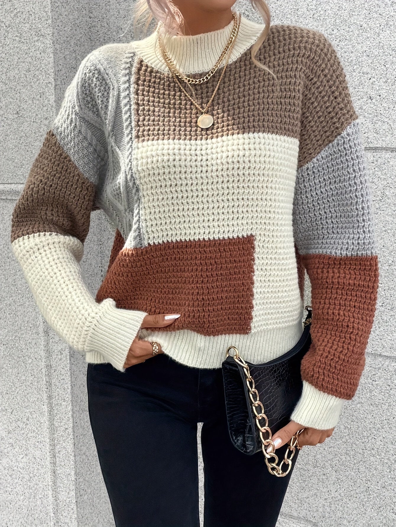 Della I Knitted Colour-Block Sweater
