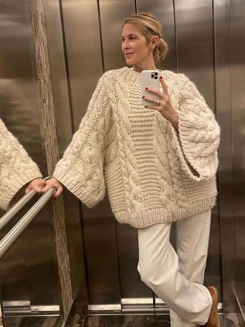 Della I Oversized Knitted Sweater