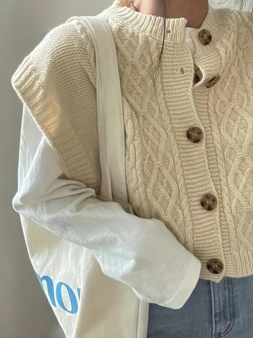 Della I Knitted Sleeveless Cardigan